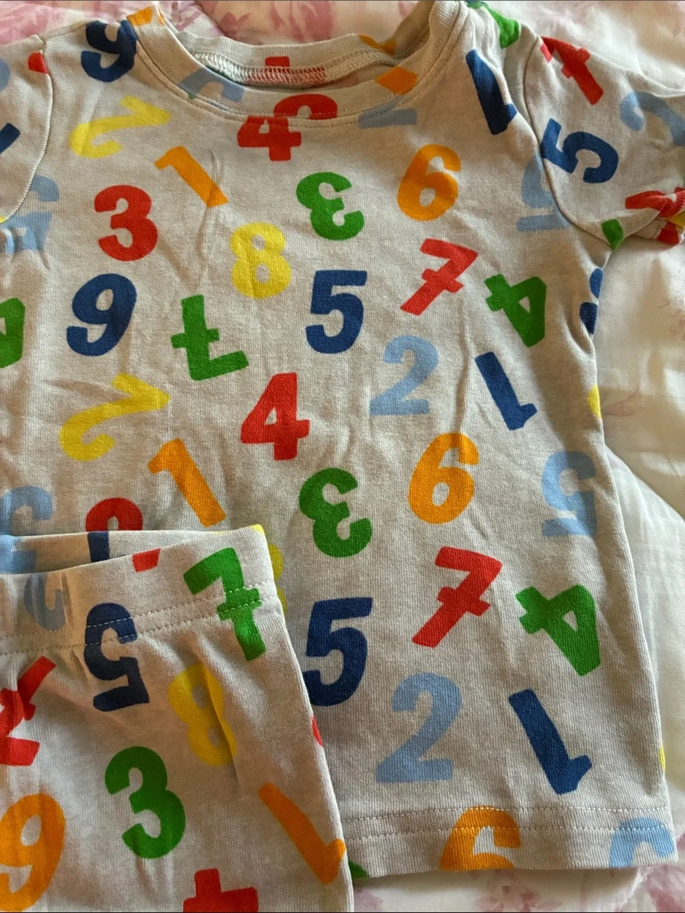 Old Navy Gray Short Pajama Set with Multicolor Numbers